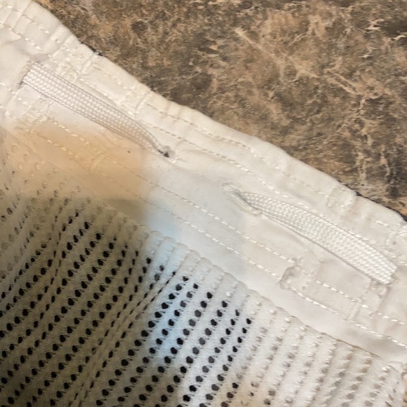 Rip zone swim trunks - Picture 9 of 9